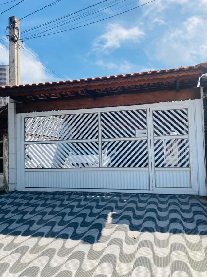 Casa Moderna E Aconchegante Com Opcao De Piscina Aquecida Cobrado A Parte, Area Gourmet Com Churrasqueira Em Deck Coberto, Lareira Na Sala A Apenas 50 Metros Da Praia Villa Praia Grande  Exterior foto